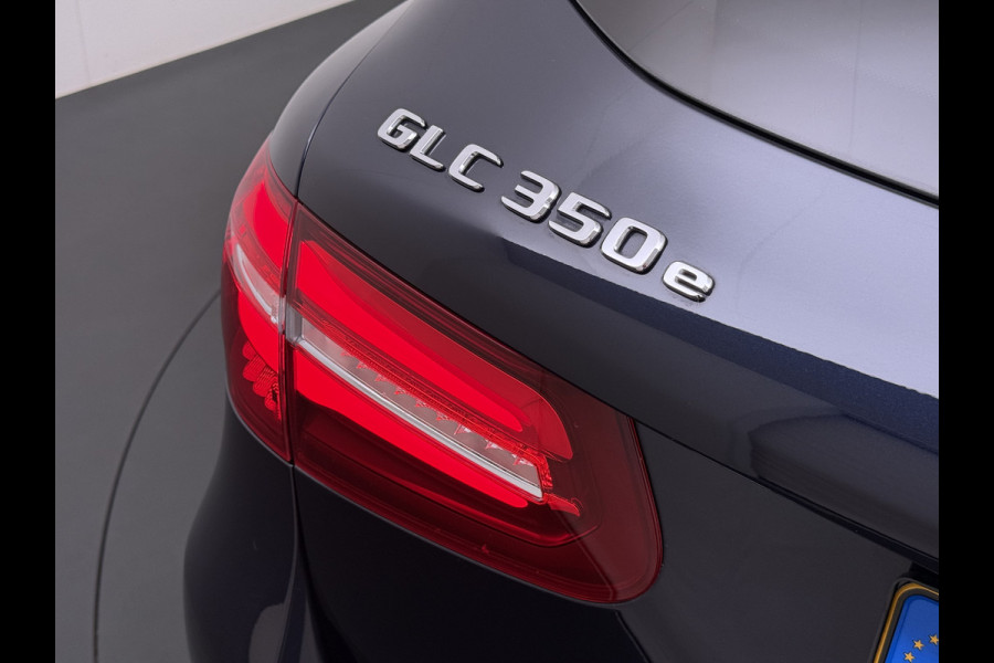 Mercedes-Benz GLC 350e Hybrid 4MATIC Premium Plus Exclusive Burmester®-Hifi Leder+Verwarmd Trekhaak 360°Camera Navi Ecc SOH 93% Elek.Achterklep Elek.Stoelen Lmv 19" Led Pdc AWD 4WD PHEV 2.000KG Trekgewicht Dealeronderhouden