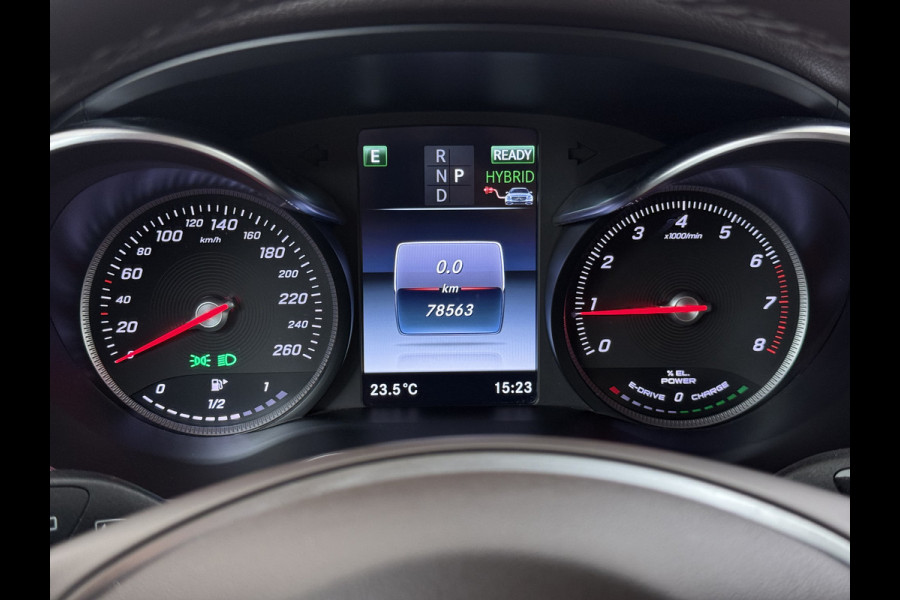 Mercedes-Benz GLC 350e Hybrid 4MATIC Premium Plus Exclusive Burmester®-Hifi Leder+Verwarmd Trekhaak 360°Camera Navi Ecc SOH 93% Elek.Achterklep Elek.Stoelen Lmv 19" Led Pdc AWD 4WD PHEV 2.000KG Trekgewicht Dealeronderhouden