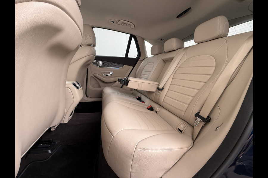 Mercedes-Benz GLC 350e Hybrid 4MATIC Premium Plus Exclusive Burmester®-Hifi Leder+Verwarmd Trekhaak 360°Camera Navi Ecc SOH 93% Elek.Achterklep Elek.Stoelen Lmv 19" Led Pdc AWD 4WD PHEV 2.000KG Trekgewicht Dealeronderhouden