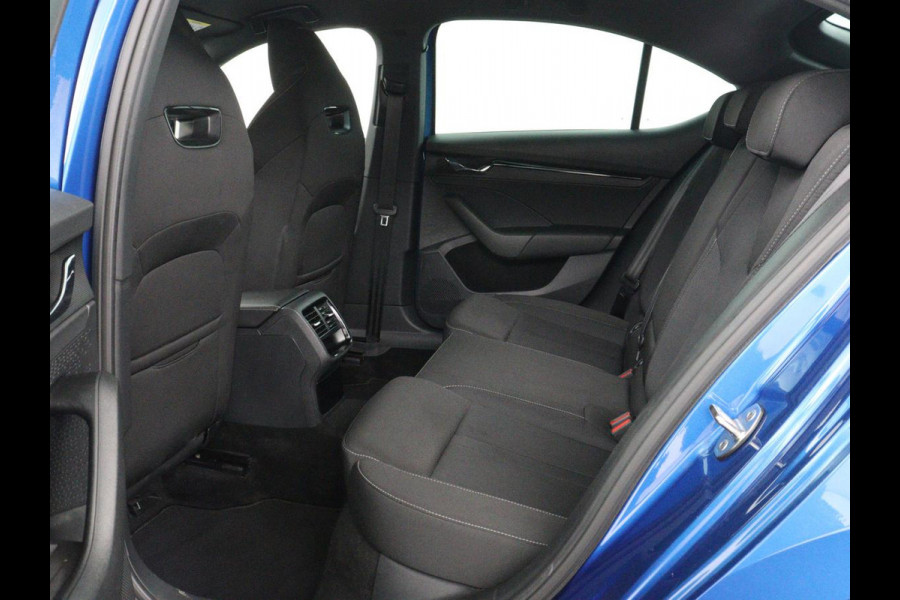 Škoda Octavia 1.4 TSI iV PHEV Sportline Business | SOH 92,5% | Navigatie | Parkeerhulp | Adaptive cruise | DAB+ | Carplay | Sfeerverlichting | Climate control | keyless