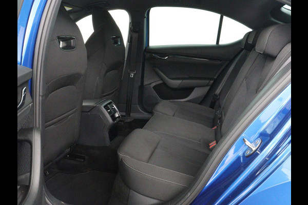 Škoda Octavia 1.4 TSI iV PHEV Sportline Business | SOH 92,5% | Navigatie | Parkeerhulp | Adaptive cruise | DAB+ | Carplay | Sfeerverlichting | Climate control | keyless