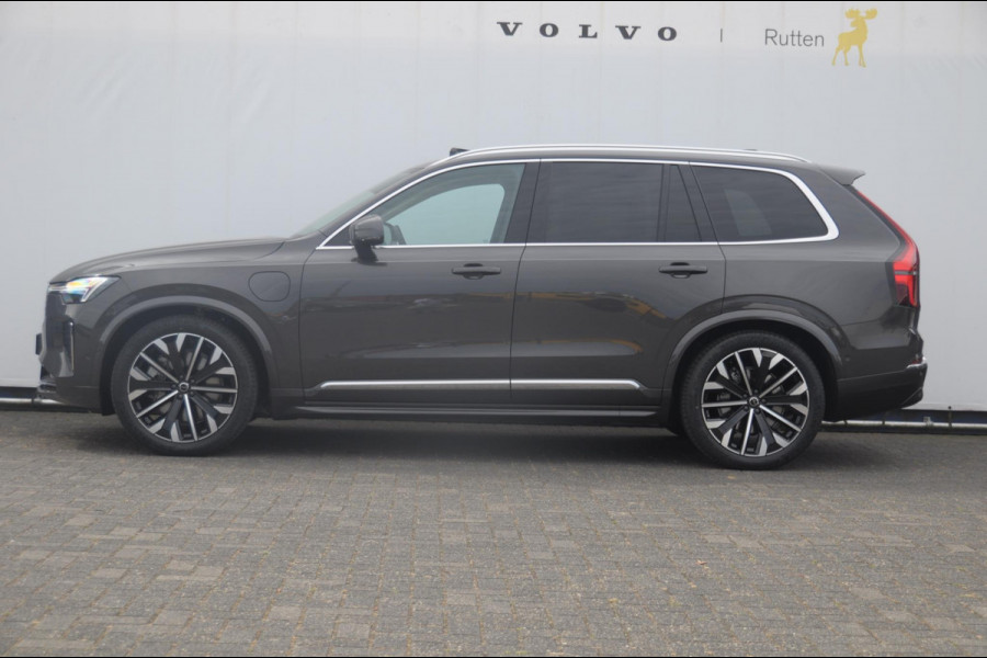 Volvo XC90 T8 455PK Automaat Plug-in hybrid AWD Ultra Bright Luchtvering / Trekhaak / Panoramadak / Google services / Elektrisch bedienbare voorstoelen met geheugen / Stoelverwarming voor en achter