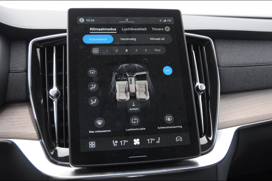 Volvo XC90 T8 455PK Automaat Plug-in hybrid AWD Ultra Bright Luchtvering / Trekhaak / Panoramadak / Google services / Elektrisch bedienbare voorstoelen met geheugen / Stoelverwarming voor en achter