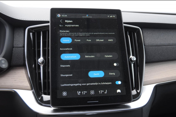 Volvo XC90 T8 455PK Automaat Plug-in hybrid AWD Ultra Bright Luchtvering / Trekhaak / Panoramadak / Google services / Elektrisch bedienbare voorstoelen met geheugen / Stoelverwarming voor en achter