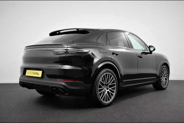 Porsche Cayenne Coupé 3.0 E-Hybrid 462pk Platinum Edition Luchtvering Leder Panoramadak Camera Navigatie Elektrisch bedienbare achterklep Apple Carplay/ Android Auto Sfeerverlichting Cruise control