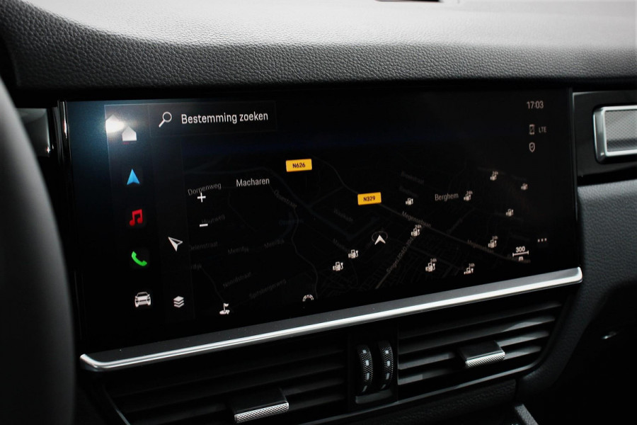 Porsche Cayenne Coupé 3.0 E-Hybrid 462pk Platinum Edition Luchtvering Leder Panoramadak Camera Navigatie Elektrisch bedienbare achterklep Apple Carplay/ Android Auto Sfeerverlichting Cruise control