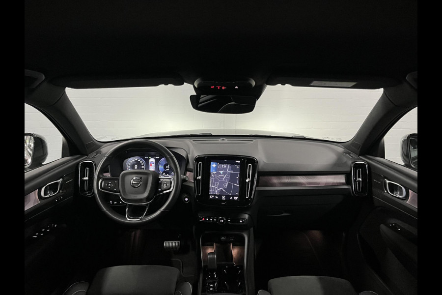 Volvo XC40 1.5 T5 Plug-in hybrid Plus Dark Trekhaak | Harman/Kardon | 360 camera | Cruise control | Stoel-/Stuurverwarming | Keyless | 20 inch wielen