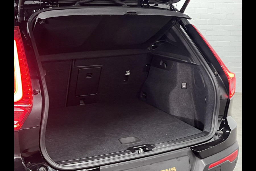 Volvo XC40 1.5 T5 Plug-in hybrid Plus Dark Trekhaak | Harman/Kardon | 360 camera | Cruise control | Stoel-/Stuurverwarming | Keyless | 20 inch wielen