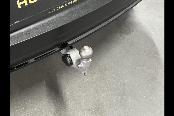 Volvo XC40 1.5 T5 Plug-in hybrid Plus Dark Trekhaak | Harman/Kardon | 360 camera | Cruise control | Stoel-/Stuurverwarming | Keyless | 20 inch wielen