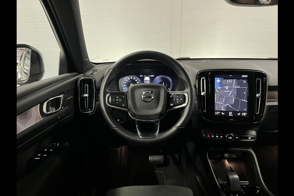 Volvo XC40 1.5 T5 Plug-in hybrid Plus Dark Trekhaak | Harman/Kardon | 360 camera | Cruise control | Stoel-/Stuurverwarming | Keyless | 20 inch wielen