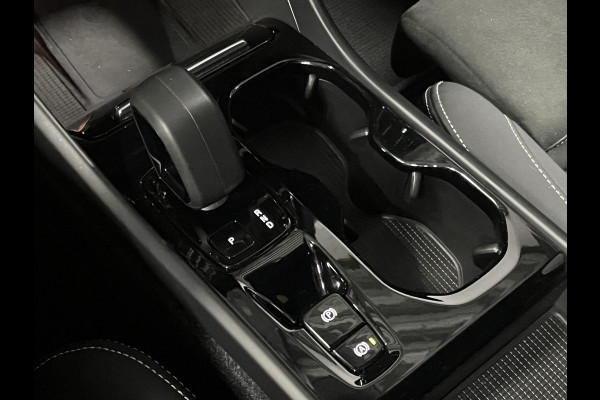 Volvo XC40 1.5 T5 Plug-in hybrid Plus Dark Trekhaak | Harman/Kardon | 360 camera | Cruise control | Stoel-/Stuurverwarming | Keyless | 20 inch wielen