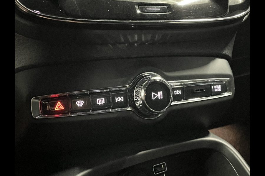 Volvo XC40 1.5 T5 Plug-in hybrid Plus Dark Trekhaak | Harman/Kardon | 360 camera | Cruise control | Stoel-/Stuurverwarming | Keyless | 20 inch wielen