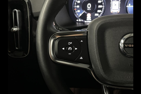 Volvo XC40 1.5 T5 Plug-in hybrid Plus Dark Trekhaak | Harman/Kardon | 360 camera | Cruise control | Stoel-/Stuurverwarming | Keyless | 20 inch wielen