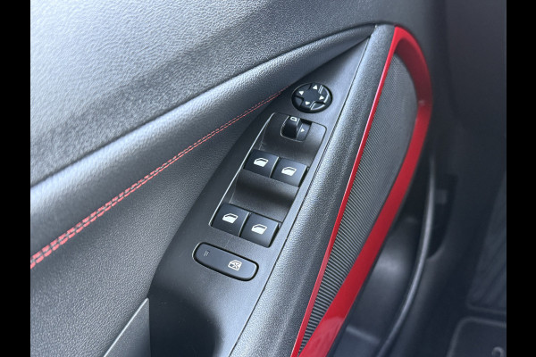 Opel Crossland BWJ 11-2021 | 1.2T 111PK GS-LINE | SPORTSTOELEN | CAMERA A | CARPLAY | NAVI | PDC | PRIVACY GLASS | CRUISE