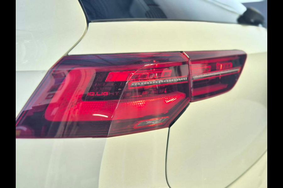 Volkswagen Golf 1.4 eHybrid GTE Pano! BTW Auto Hud! Side Asisst! Keyless! iQ! Camera! Stoelverwarming! Stuurverwarming!
