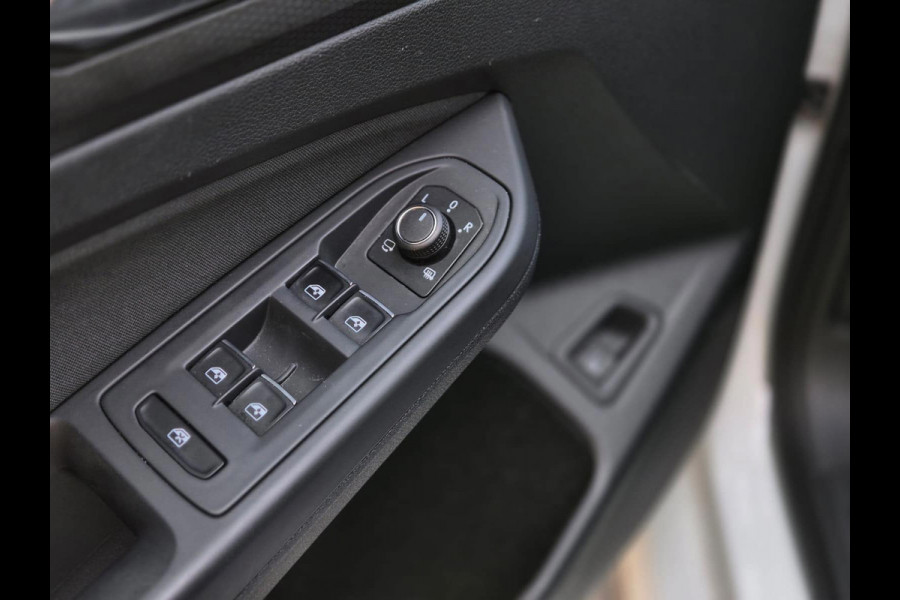 Volkswagen Golf 1.4 eHybrid GTE Pano! BTW Auto Hud! Side Asisst! Keyless! iQ! Camera! Stoelverwarming! Stuurverwarming!