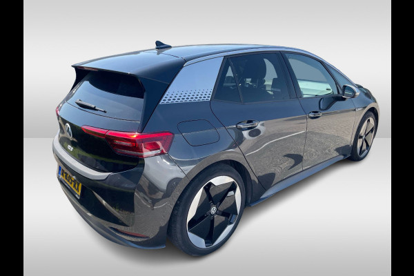 Volkswagen ID.3 First Max 58 kWh / Full option! / Panoramadak / Camera / Head-up / Keyless / 20'' / ACC / Dodehoek / Elektr. stoelen / Massage / Navigatie / Stuurverwarming