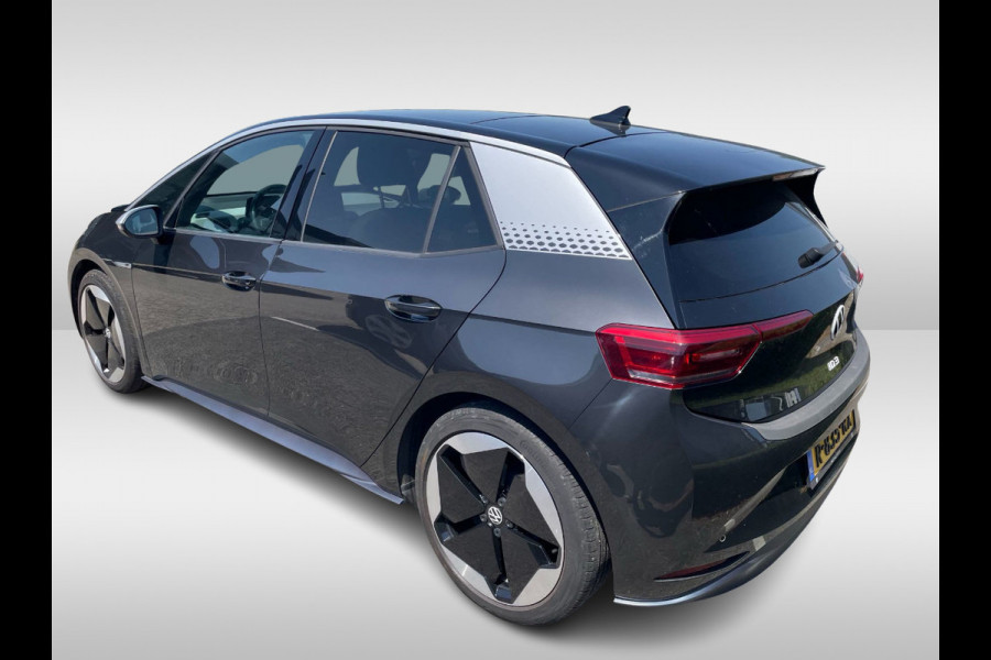 Volkswagen ID.3 First Max 58 kWh / Full option! / Panoramadak / Camera / Head-up / Keyless / 20'' / ACC / Dodehoek / Elektr. stoelen / Massage / Navigatie / Stuurverwarming