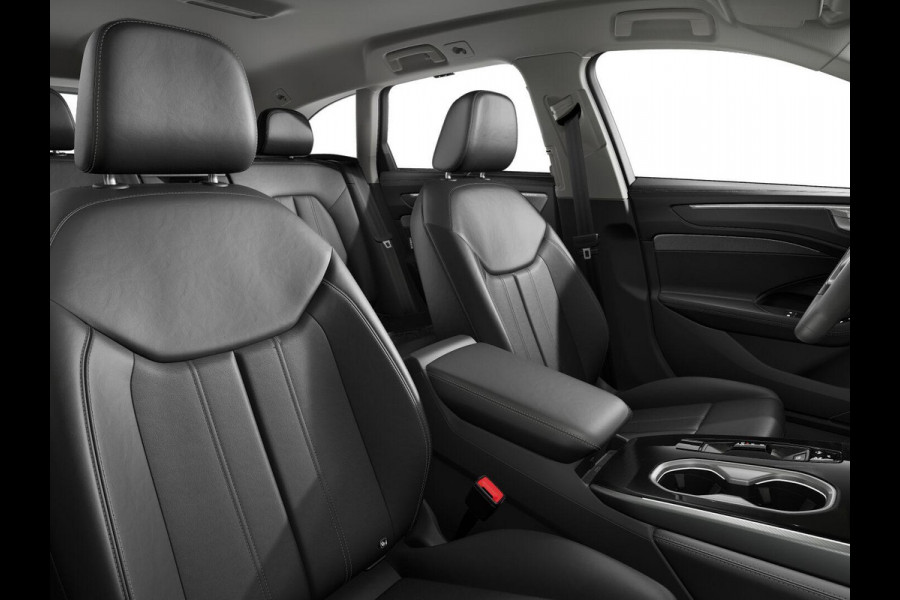 Audi A6 Avant 2.0 e-hybrid quattro Advanced edition 299pk | Komt eind juli binnen | Trekhaak | Head Up Display | Lederen bekleding | MMi  BIjrijdersscherm