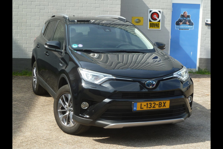 Toyota RAV4 2.5 Hybrid AWD Dynamic|Camera|Elektr.Achterklep|Stoelverwarming|Trekhaak|Lane-Assist|1650KG Trekvermogen