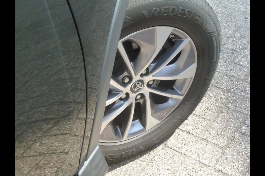 Toyota RAV4 2.5 Hybrid AWD Dynamic|Camera|Elektr.Achterklep|Stoelverwarming|Trekhaak|Lane-Assist|1650KG Trekvermogen