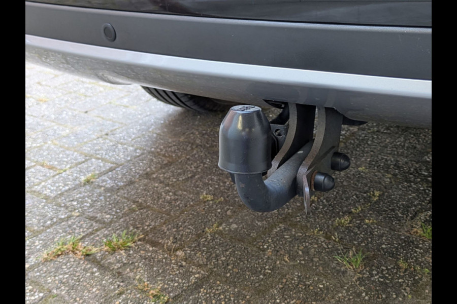 Toyota RAV4 2.5 Hybrid AWD Dynamic|Camera|Elektr.Achterklep|Stoelverwarming|Trekhaak|Lane-Assist|1650KG Trekvermogen
