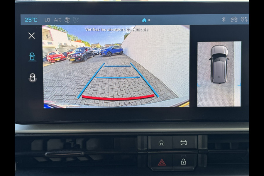 Jeep Avenger Summit 54 kWh Clima Camera Carplay Adaptive Cruise PDC voor en achter Half Leder