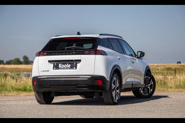 Peugeot e-2008 EV Allure 54 kWh ADAPTIVE CRUISE / CARPLAY / CAMERA / NAVI