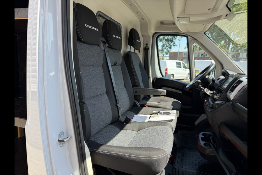 Fiat Ducato 35 2.3 MultiJet 16-pk L3H2 Maxi / vaste prijs rijklaar € 15.950 ex btw / euro 6 / bpm vrij / lease vanaf € 269 / dubbele schuifdeur / cruise en climate control / standkachel / imperial