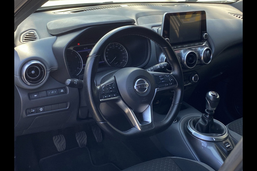 Nissan Juke 1.0 DIG-T N-Connecta - Navigatie / Apple CarPlay I Airco I LED I Achteruitrij Camera & PDC I Trekhaak