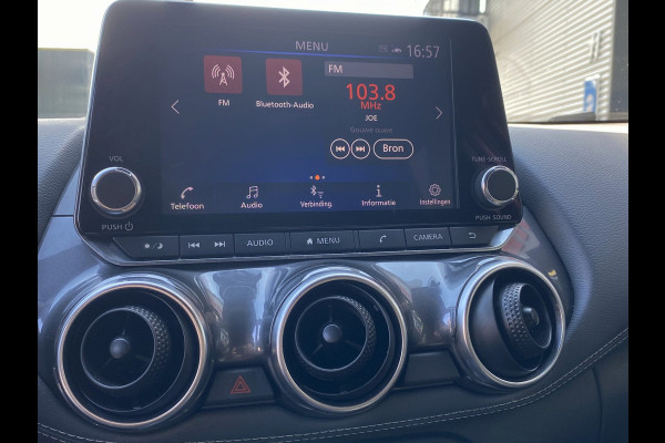 Nissan Juke 1.0 DIG-T N-Connecta - Navigatie / Apple CarPlay I Airco I LED I Achteruitrij Camera & PDC I Trekhaak