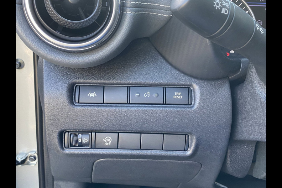 Nissan Juke 1.0 DIG-T N-Connecta - Navigatie / Apple CarPlay I Airco I LED I Achteruitrij Camera & PDC I Trekhaak
