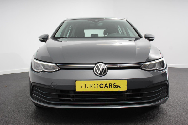 Volkswagen Golf 1.0 eTSI 110pk Automaat Life Climate control LED Lane Assist App Connect Cruise Control Climatronic Lichtmetalen Velgen Velgen Winterpakket