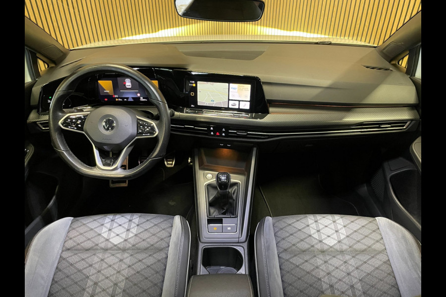 Volkswagen Golf 1.5 TSI R-Line|131 PK|PANORAMADAK|DIGITAL COCKPIT|KUIPSTOELEN|ACC|APPLE CARPLAY|ANDROID AUTO|NAP|NL-AUTO|INCL.BTW|