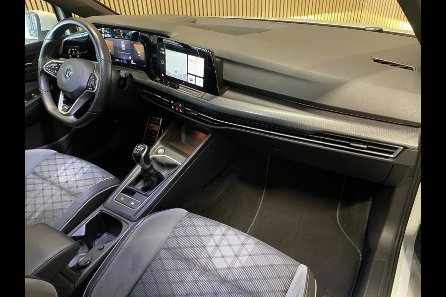 Volkswagen Golf 1.5 TSI R-Line|131 PK|PANORAMADAK|DIGITAL COCKPIT|KUIPSTOELEN|ACC|APPLE CARPLAY|ANDROID AUTO|NAP|NL-AUTO|INCL.BTW|
