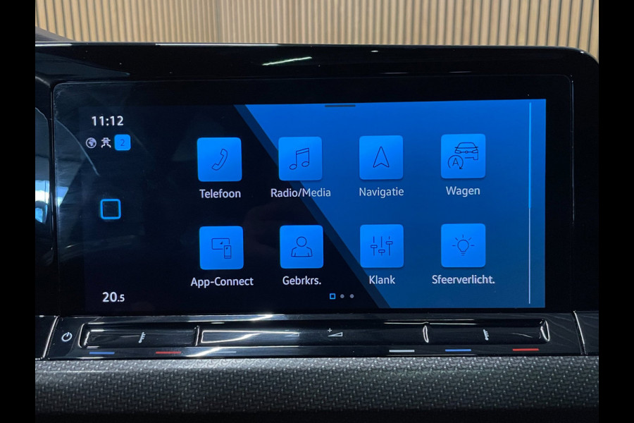 Volkswagen Golf 1.5 TSI R-Line|131 PK|PANORAMADAK|DIGITAL COCKPIT|KUIPSTOELEN|ACC|APPLE CARPLAY|ANDROID AUTO|NAP|NL-AUTO|INCL.BTW|