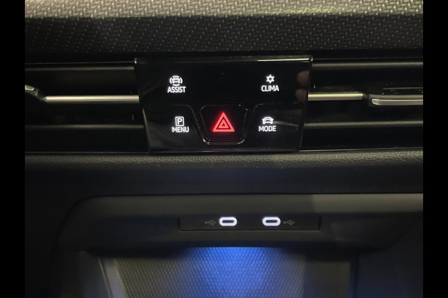 Volkswagen Golf 1.5 TSI R-Line|131 PK|PANORAMADAK|DIGITAL COCKPIT|KUIPSTOELEN|ACC|APPLE CARPLAY|ANDROID AUTO|NAP|NL-AUTO|INCL.BTW|