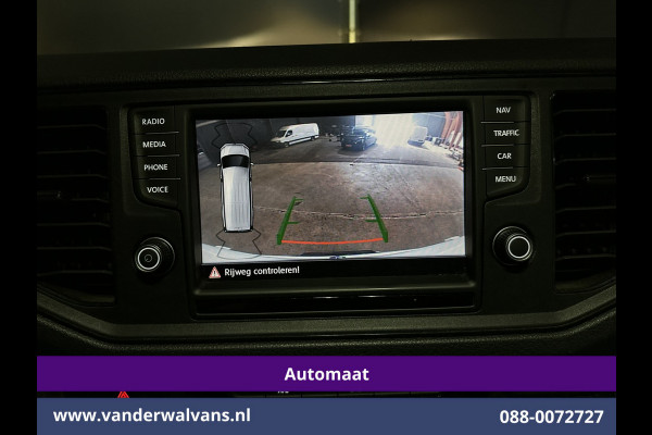 Volkswagen Crafter 2.0 TDI 141pk Automaat L3H3 L2H2 Euro6 Airco | Camera | Navigatie | Apple Carplay Android Auto, Chauffeursstoel, Parkeersensoren, Leder, Bijrijdersbank, 3000kg trekvermogen