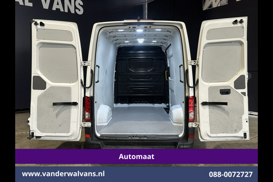 Volkswagen Crafter 2.0 TDI 141pk Automaat L3H3 L2H2 Euro6 Airco | Camera | Navigatie | Apple Carplay Android Auto, Chauffeursstoel, Parkeersensoren, Leder, Bijrijdersbank, 3000kg trekvermogen