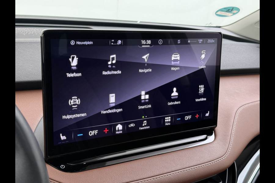 Škoda ENYAQ iV 60 Panoramadak Trekhaak Leder Adap.Cruise Stoel+Stuur+Achterbankverwarming Camera 3-Zone Ecc SOH 90% Keyless Navi Pdc Elek.Achterklep Apple Carplay Android Auto P-Assist Privacy Glas Led Lmv 20" 1.000KG Trekgewicht 1e Eigenaar Origineel Nederlandse Auto Zeer compleet