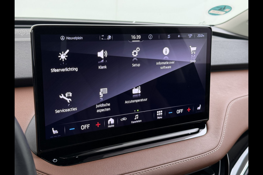 Škoda ENYAQ iV 60 Panoramadak Trekhaak Leder Adap.Cruise Stoel+Stuur+Achterbankverwarming Camera 3-Zone Ecc SOH 90% Keyless Navi Pdc Elek.Achterklep Apple Carplay Android Auto P-Assist Privacy Glas Led Lmv 20" 1.000KG Trekgewicht 1e Eigenaar Origineel Nederlandse Auto Zeer compleet