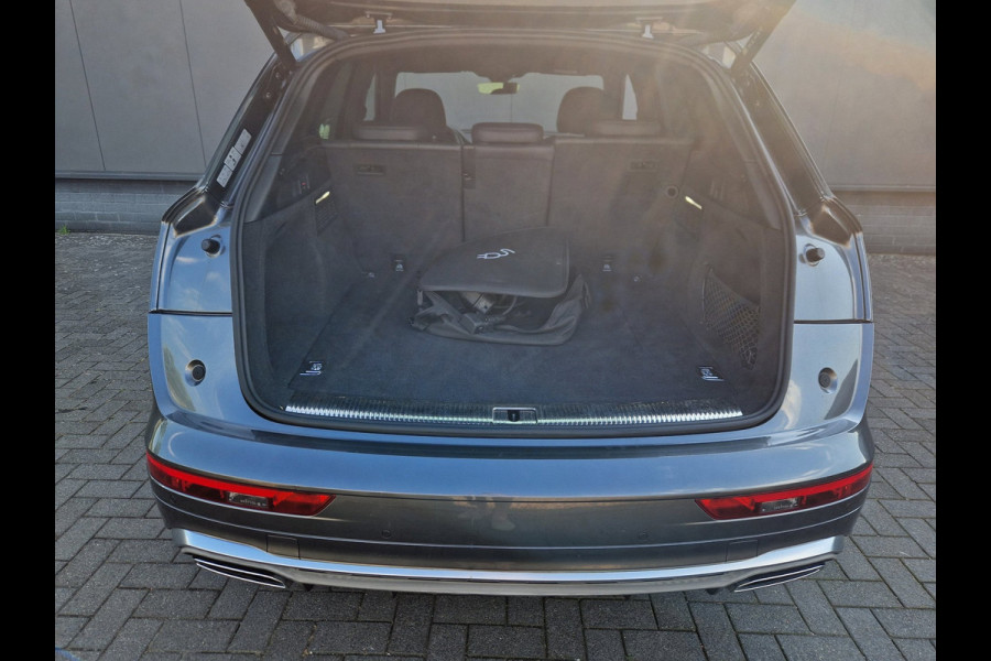 Audi Q5 50 TFSI e S edition SOH 100% /ACC /Matrix /Trekhaak