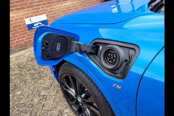 BMW X2 XDrive25e M-sport Pano, Cam, ACC, Harman Kardon
