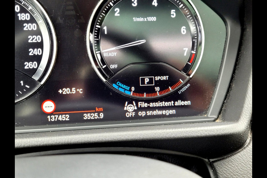 BMW X2 XDrive25e M-sport Pano, Cam, ACC, Harman Kardon