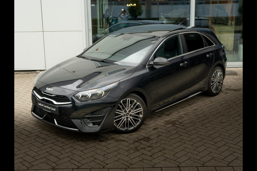 Kia Ceed 1.5 T-GDi GT-PlusLine | Schuifkantel dak | JBL | Stoel en stuurverwarming |