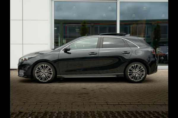 Kia Ceed 1.5 T-GDi GT-PlusLine | Schuifkantel dak | JBL | Stoel en stuurverwarming |