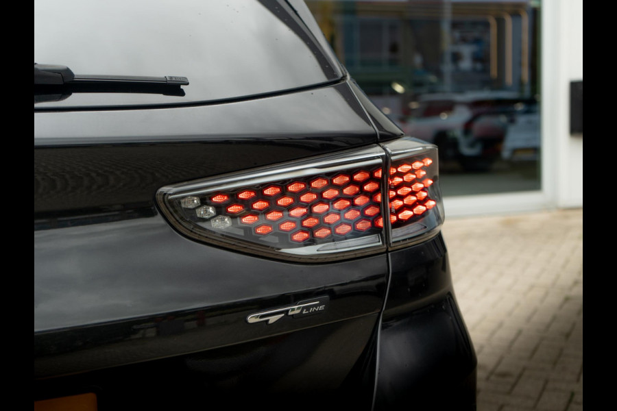 Kia Ceed 1.5 T-GDi GT-PlusLine | Schuifkantel dak | JBL | Stoel en stuurverwarming |