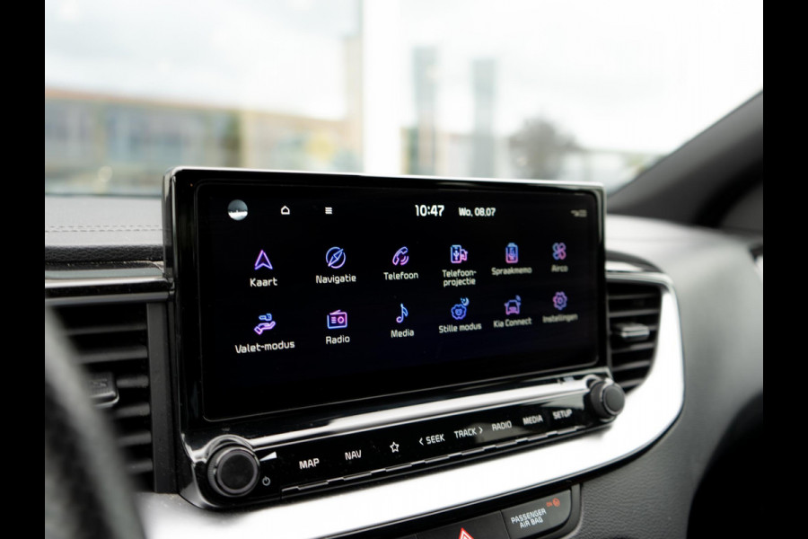 Kia Ceed 1.5 T-GDi GT-PlusLine | Schuifkantel dak | JBL | Stoel en stuurverwarming |