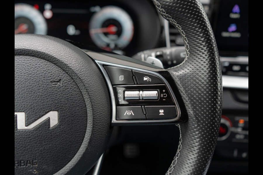 Kia Ceed 1.5 T-GDi GT-PlusLine | Schuifkantel dak | JBL | Stoel en stuurverwarming |