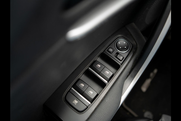 Kia Ceed 1.5 T-GDi GT-PlusLine | Schuifkantel dak | JBL | Stoel en stuurverwarming |
